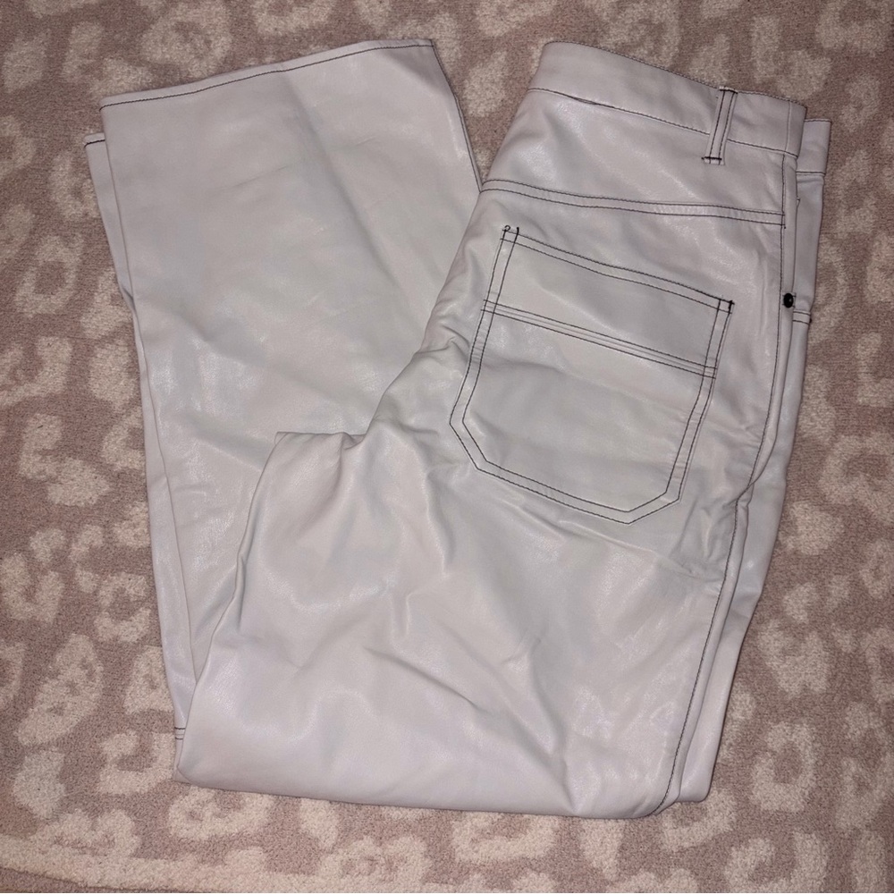 Free People The It Factor Vegan Leather Wide Leg Pants Off White Size 10 NWT - Picture 9 of 9